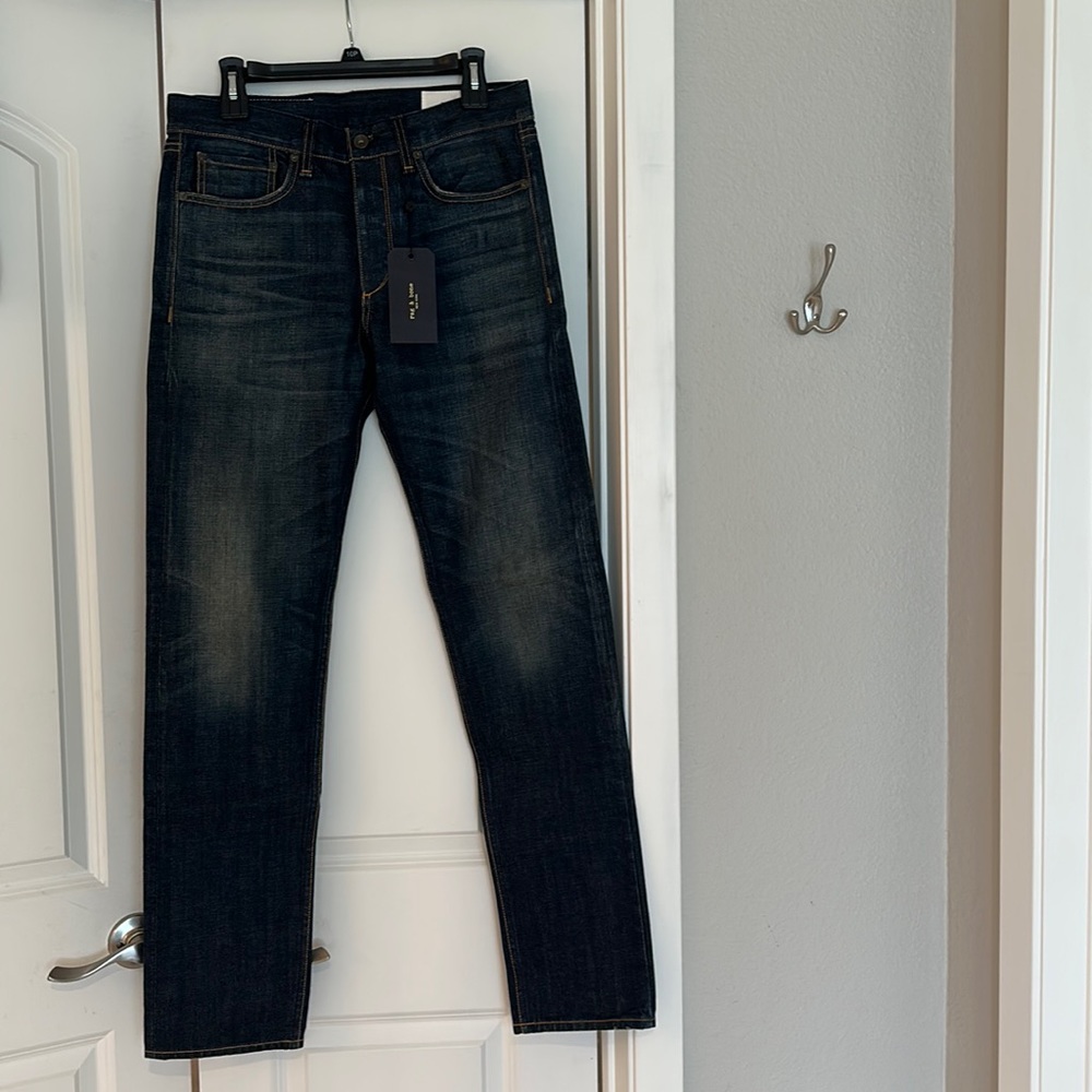 Rag & Bone Size 30 Slim Straight Leg Dark Denim Wash